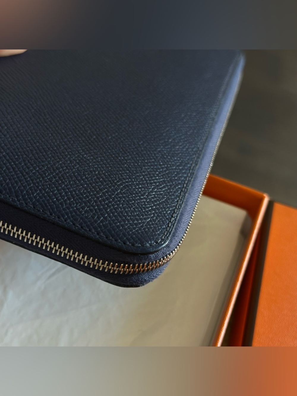 Hermès Hermes Long Zipped Wallet Silk in Blue Leather - Picture 9 of 16